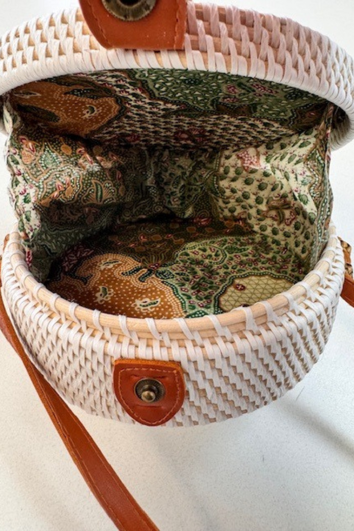 Bug & Bear Rattan Round Handbag in White