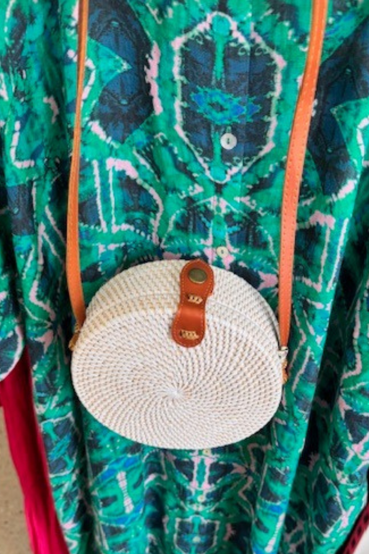 Bug & Bear Rattan Round Handbag in White