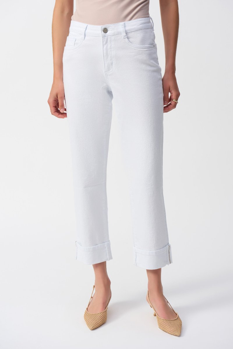 Slim Fit Cropped Jeans in White 251960 by Joseph Ribkoff