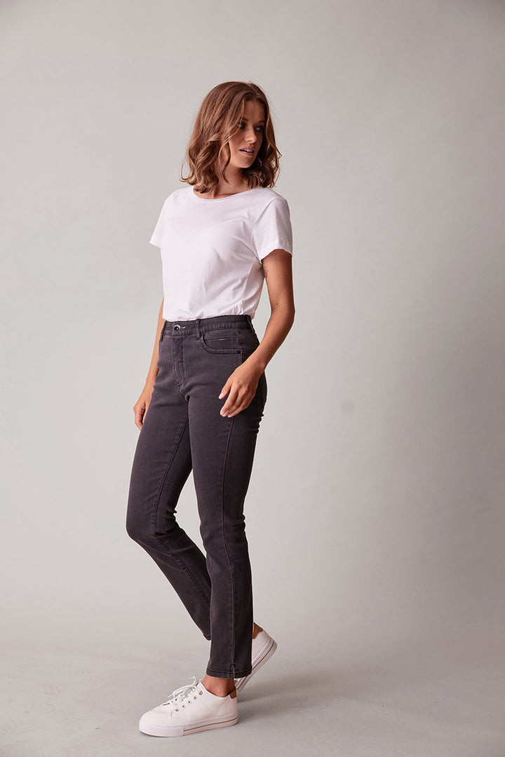 Rome Jean NLA2684 in Charcoal by Lania The Label in 8