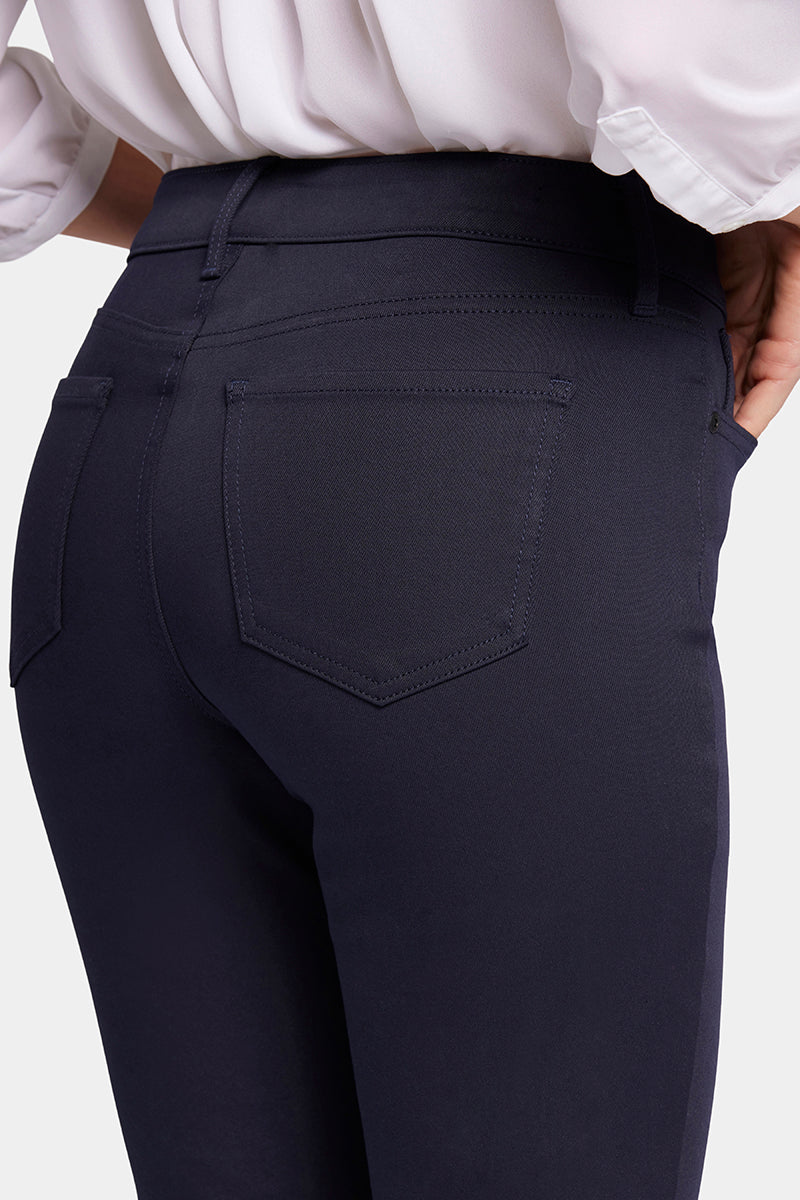 Marilyn Straight in Dark Rinse MMBUMS2299 by NYDJ