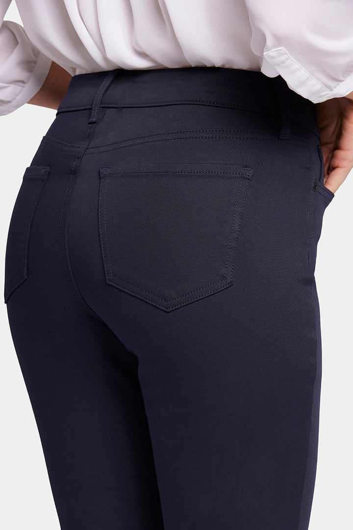 Marilyn Straight in Dark Rinse MMBUMS2299 by NYDJ in 12