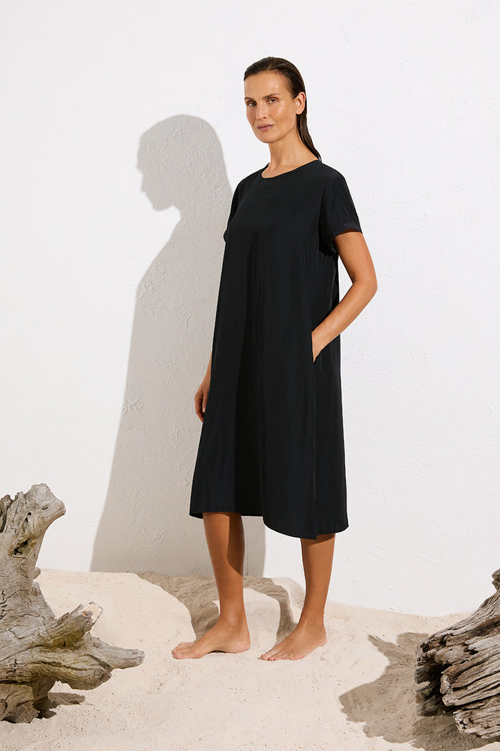 Transit T Dress F67 3203 in Black, White & Navy by Mela Purdie in White / 6
