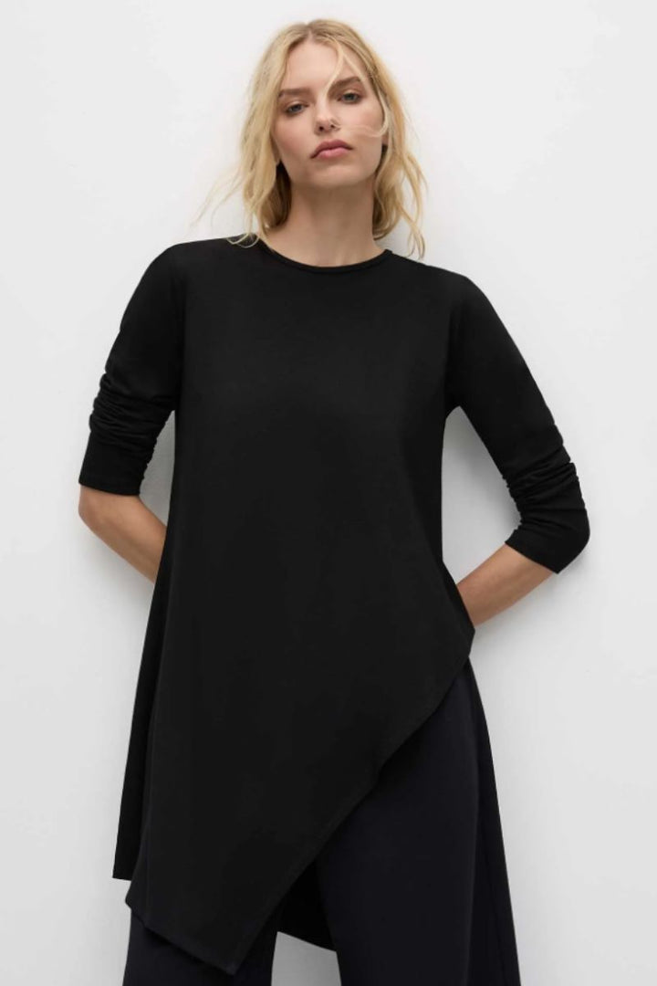 Veil Sweater in Berry  F01 8675 by Mela Purdie in 18