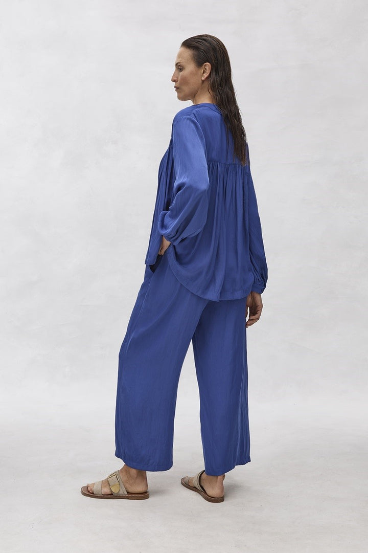 Bistro Blouse in Atlantis F67 8587 by Mela Purdie in 8