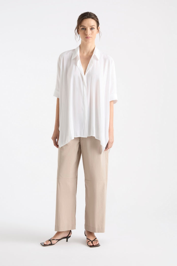 Chisel Panama in White F67 8390 by Mela Purdie in 18-2X / White
