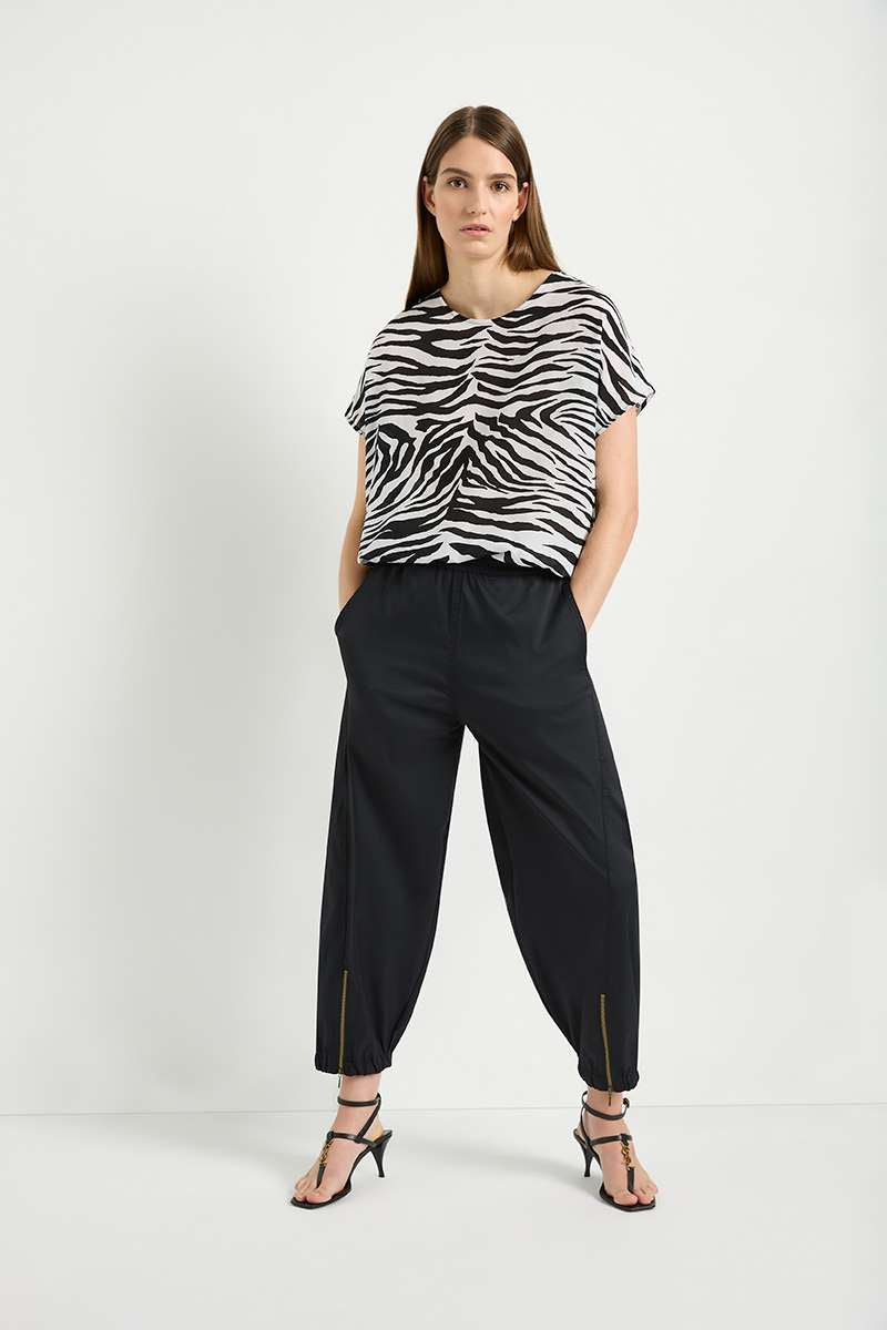 crop-club-pant-in-true-navy-mela-purdie-front-view_1200x