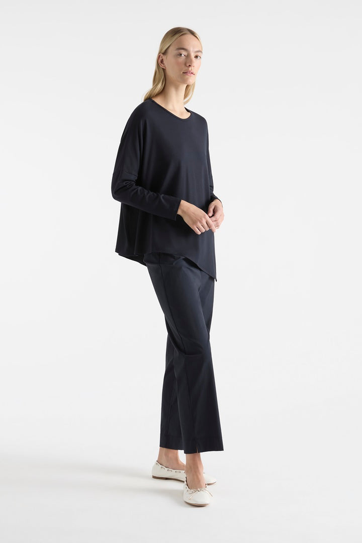 Cropped Pant in French Navy F65 1348 by Mela Purdie in French Navy / 6