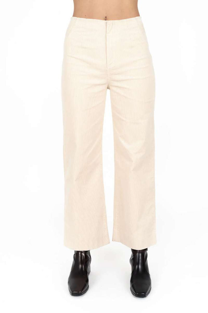Fleetwood Cord Jean HW25101 by Humidity Lifestyle in 8 / Black