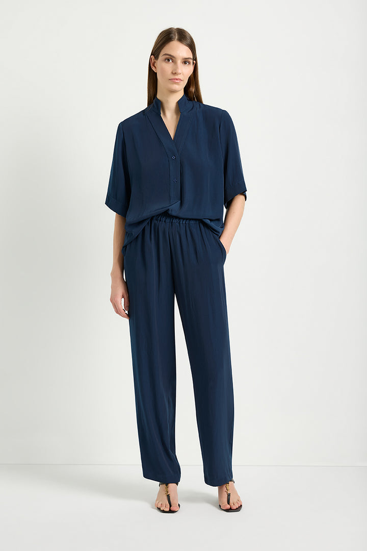 Flute Plaza F67 8507 in Sapphire by Mela Purdie in 24 / F67 Sapphire