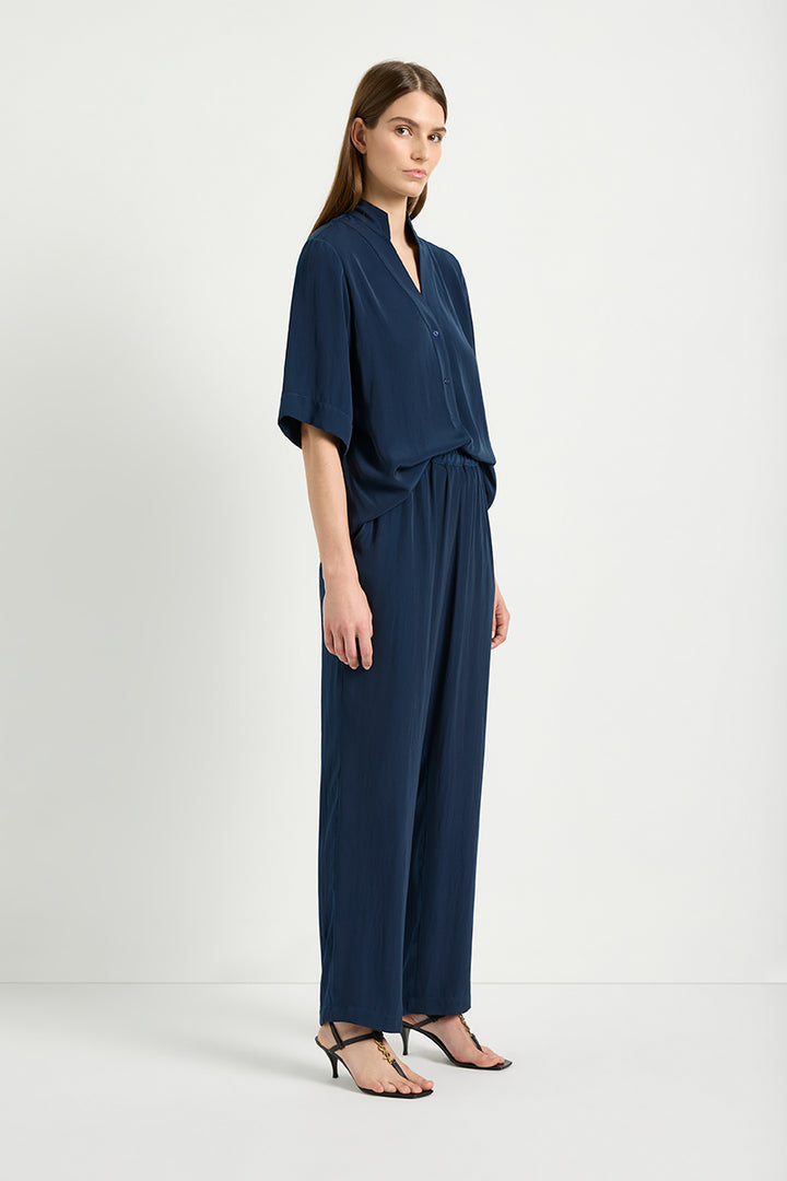 Flute Plaza F67 8507 in Sapphire by Mela Purdie in 24 / F67 Sapphire