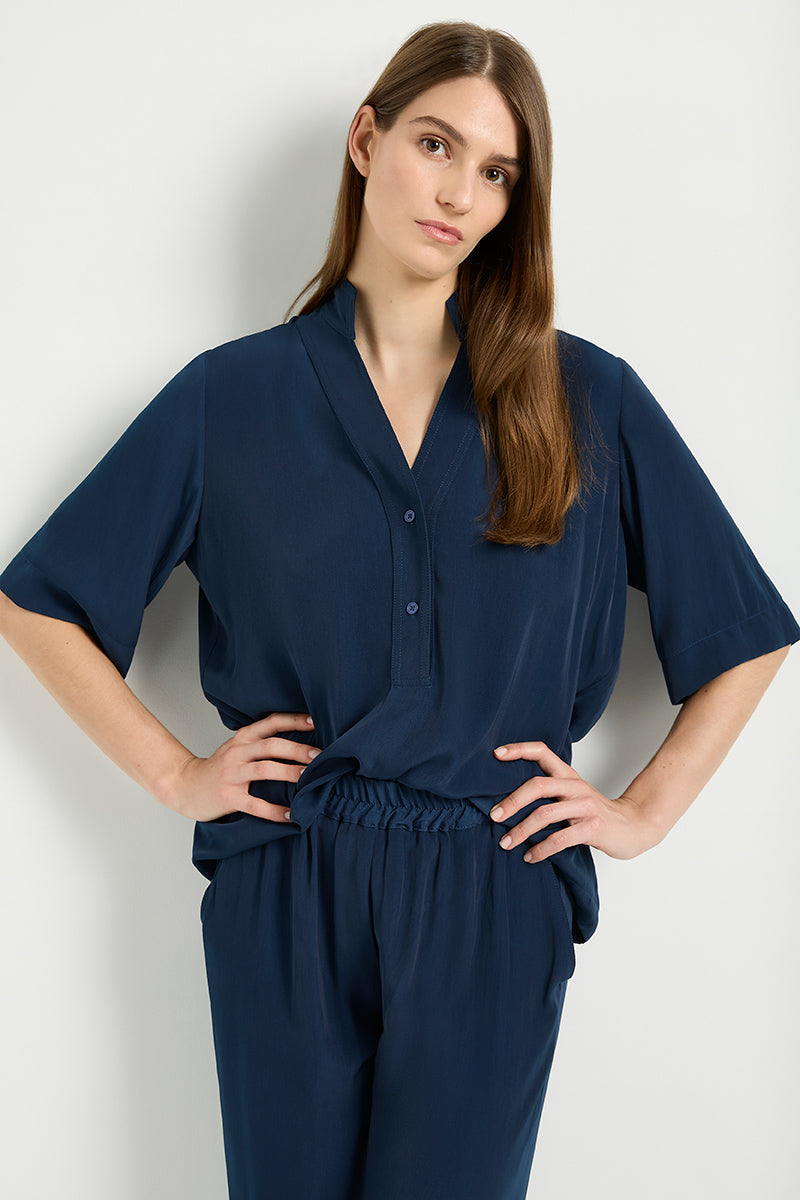 Flute Plaza F67 8507 in Sapphire by Mela Purdie