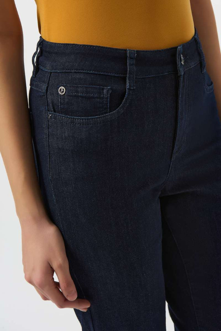 Gia Denim Jeans The Classic Slim Fit Stretch Featherweave 251966 by Joseph Ribkoff in Black / 2