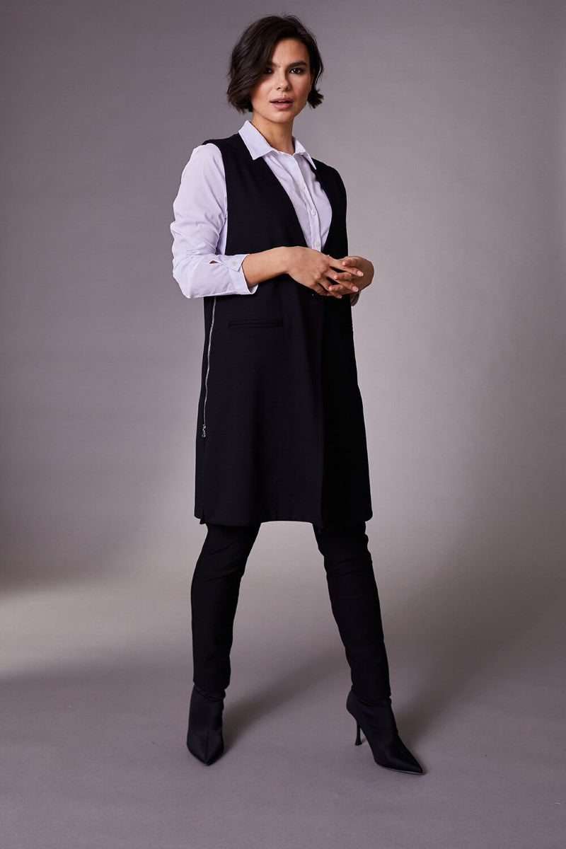 Gilet With Zips in Black W23156 by Peruzzi