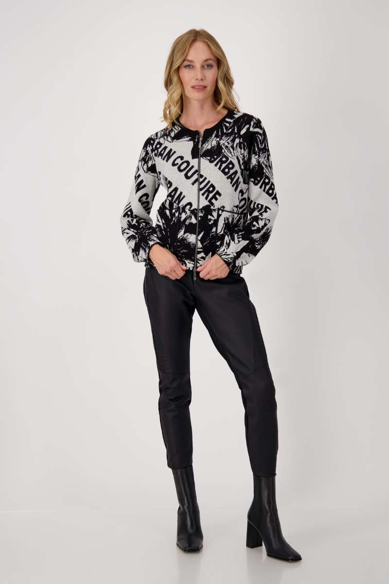 jacket-strick-blume-schrift-in-black-pattern-monari-front-view_1200x