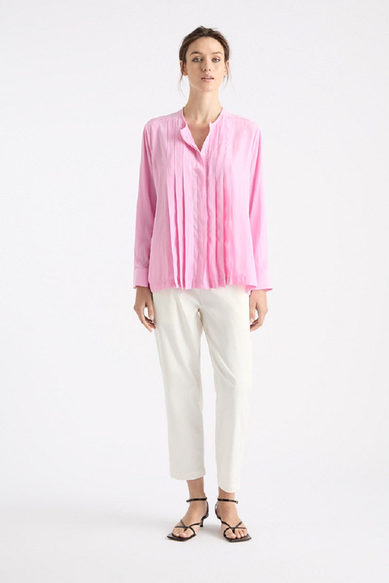 knife-pleat-blouse-in-petal-mela-purdie-front-view_1200x
