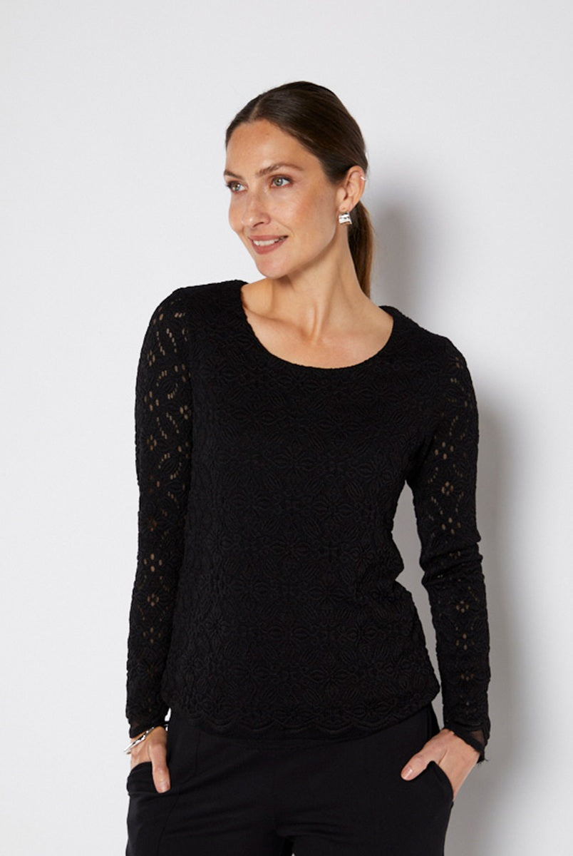 L/S Scoop Top in Black SHARMA.W25 by Philosophy