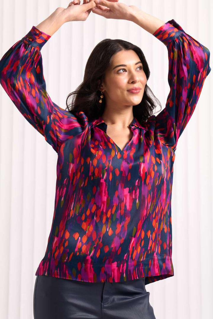 Make A Statement Blouse in Good Impression CFO8102 by Foil in 8 / Good Impression