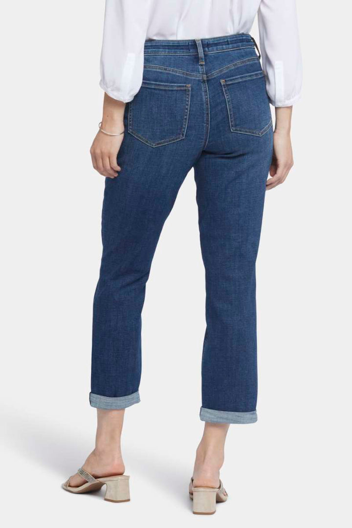 Margot Girlfriend Jeans in Olympus MGTB8215 by NYDJ in 18