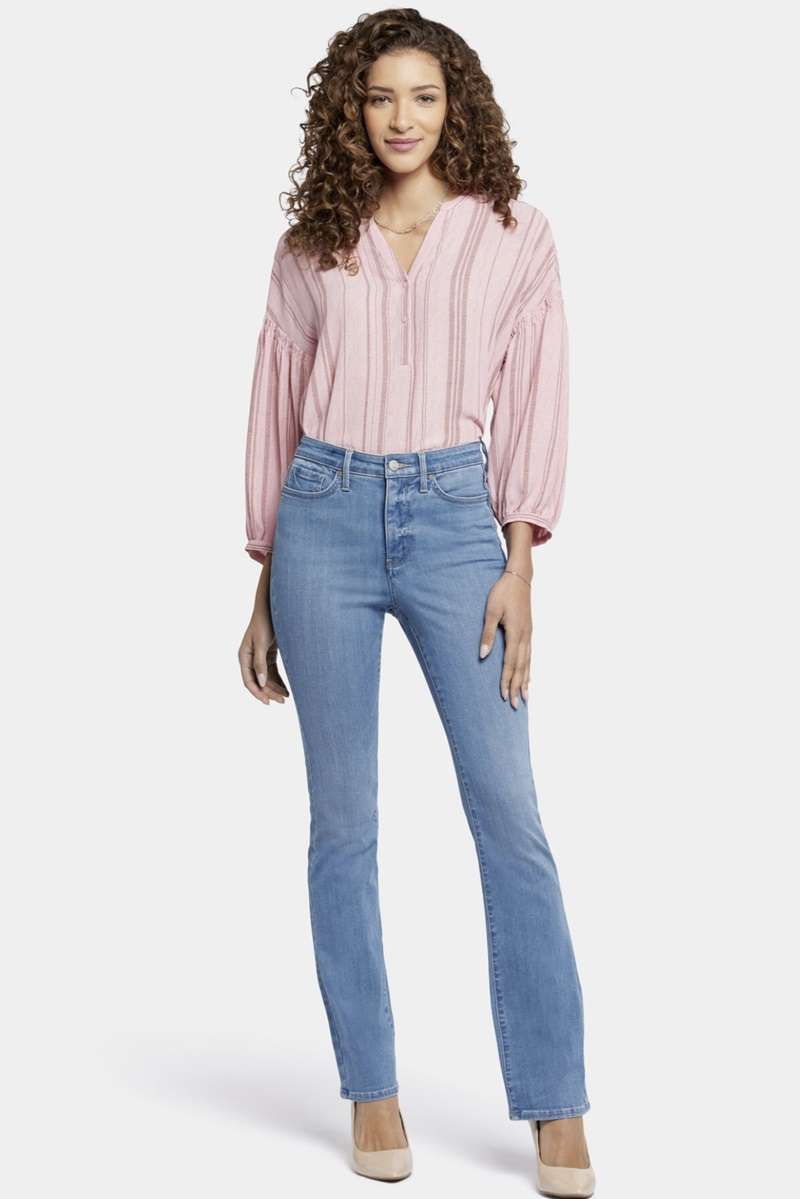 Marilyn Straight Jeans in Kingston MMDIMS8811 by NYDJ