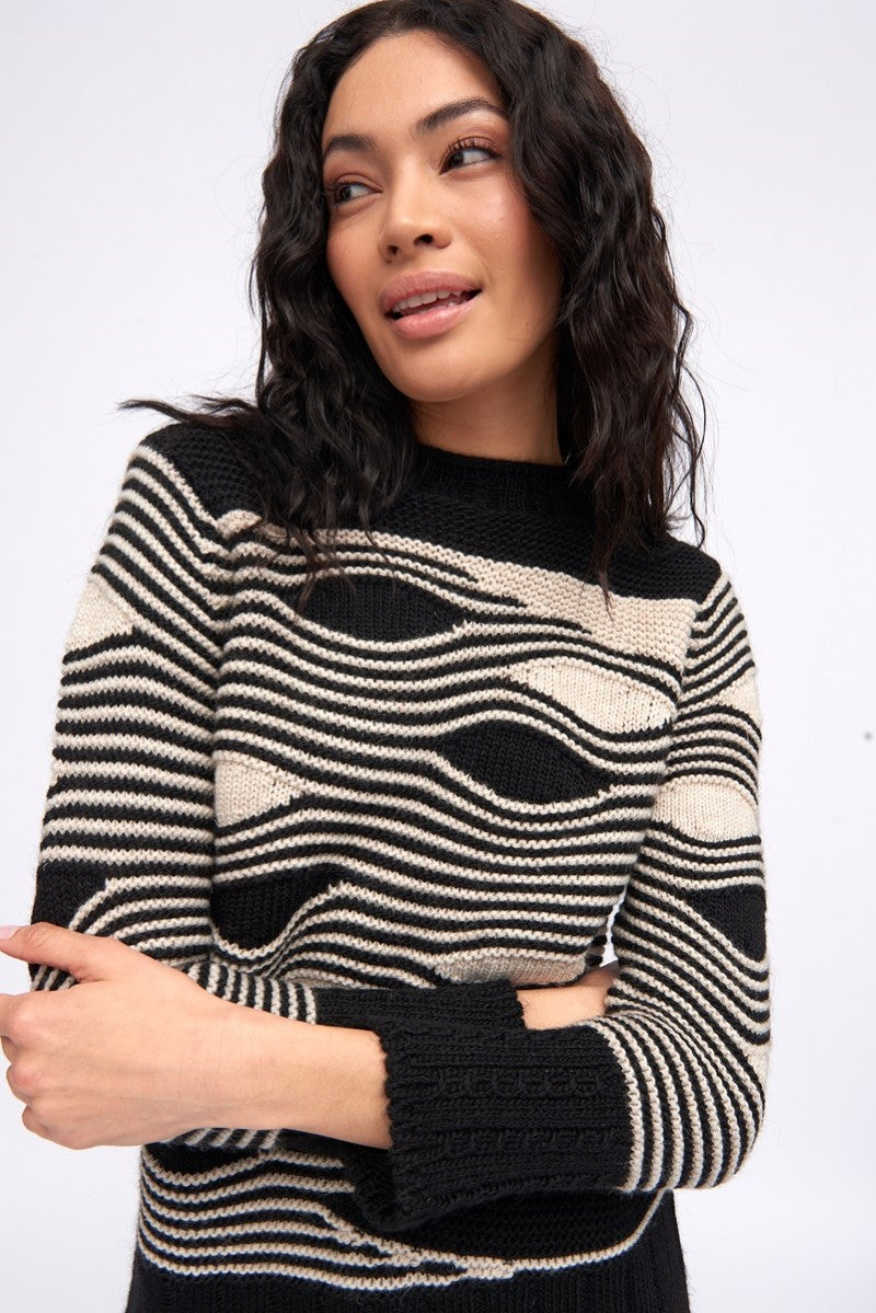 nurten-knitwear-in-black-tinta-bariloche-front-view_1200x