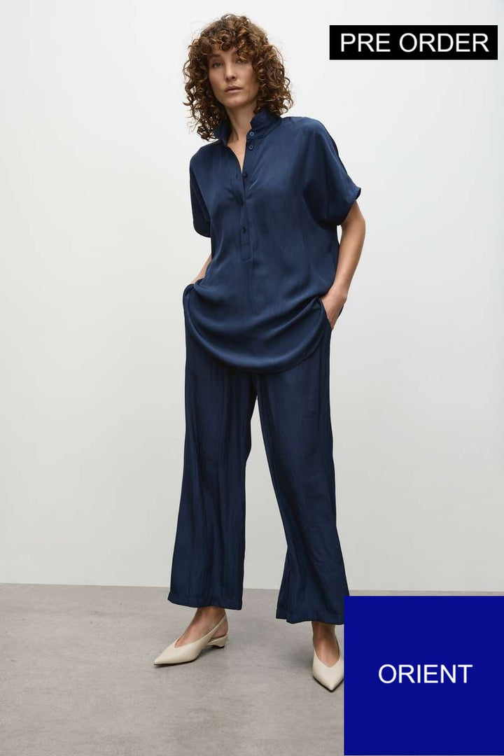 Pace Pant F67 1740 in Black, White, Navy & Orient by Mela Purdie in Black / 20