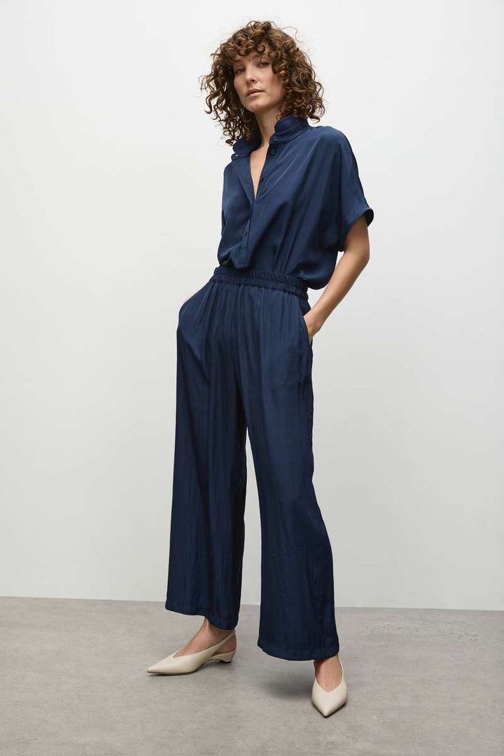 Pace Pant F67 1740 in Black, White, Navy & Orient by Mela Purdie in Black / 20