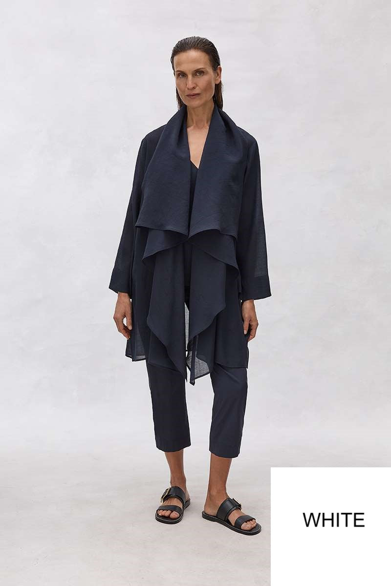 Plaza Duster in White F605 4195 by Mela Purdie
