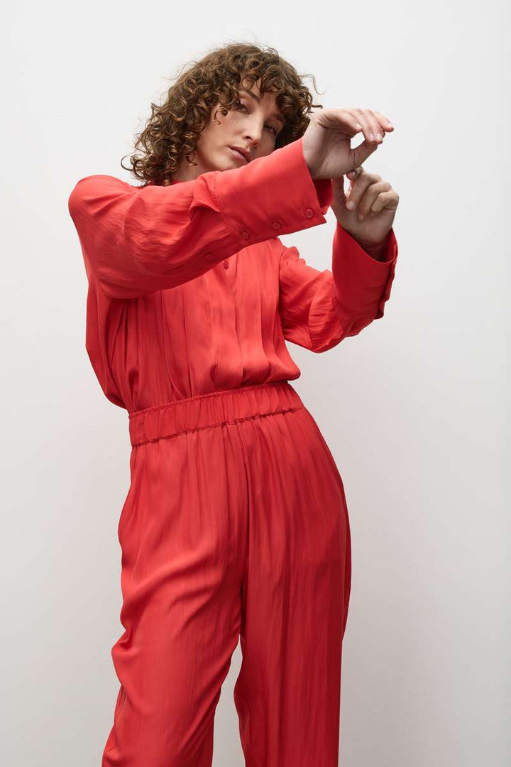Mela Purdie Smooth Pleat Blouse in Poppy F67 8511 by MELA PURDIE in 16 / Poppy