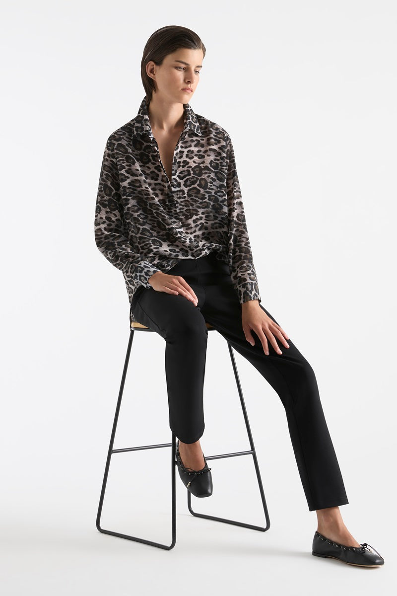 soft-shirt-in-savoy-mela-purdie-front-view_1200x