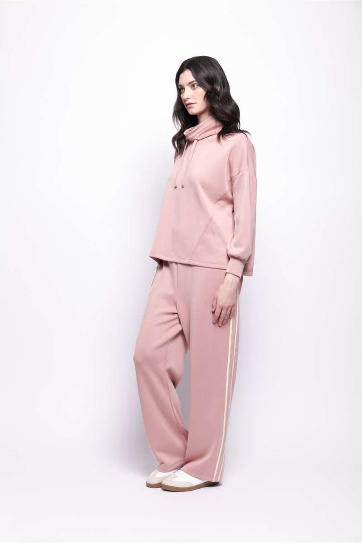 Suite Dreams Jogger In Dusky & Slate CFO8139 by Foil in XS / Dusky