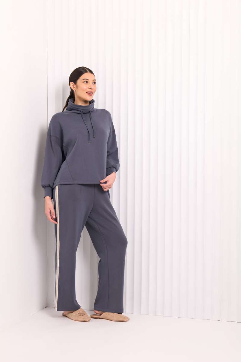 Suite Dreams Jumper CFO8142 by Foil