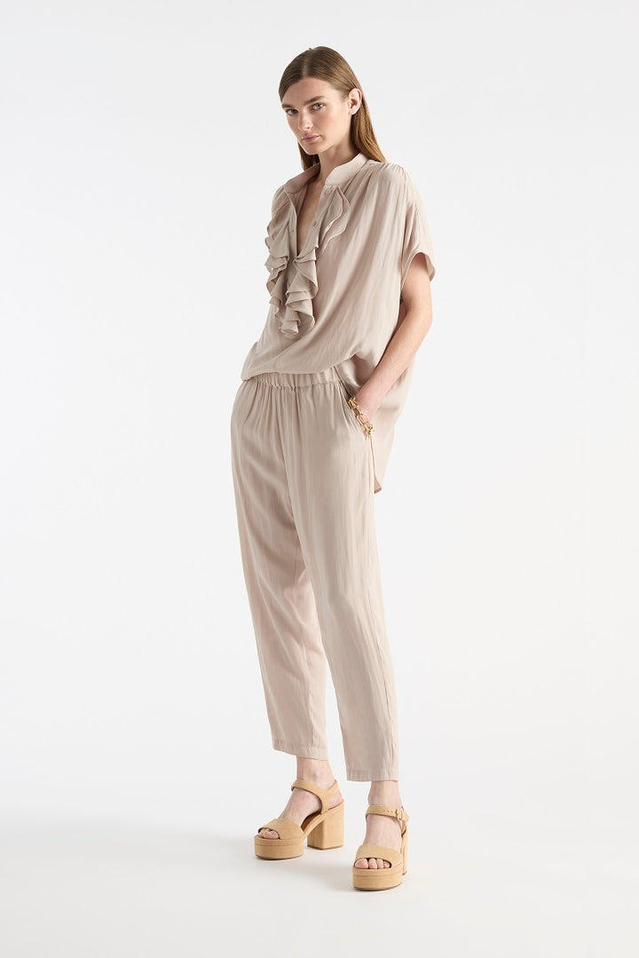 Soft Capri in Oat F67 1615 by Mela Purdie in 6-XXS / Oat
