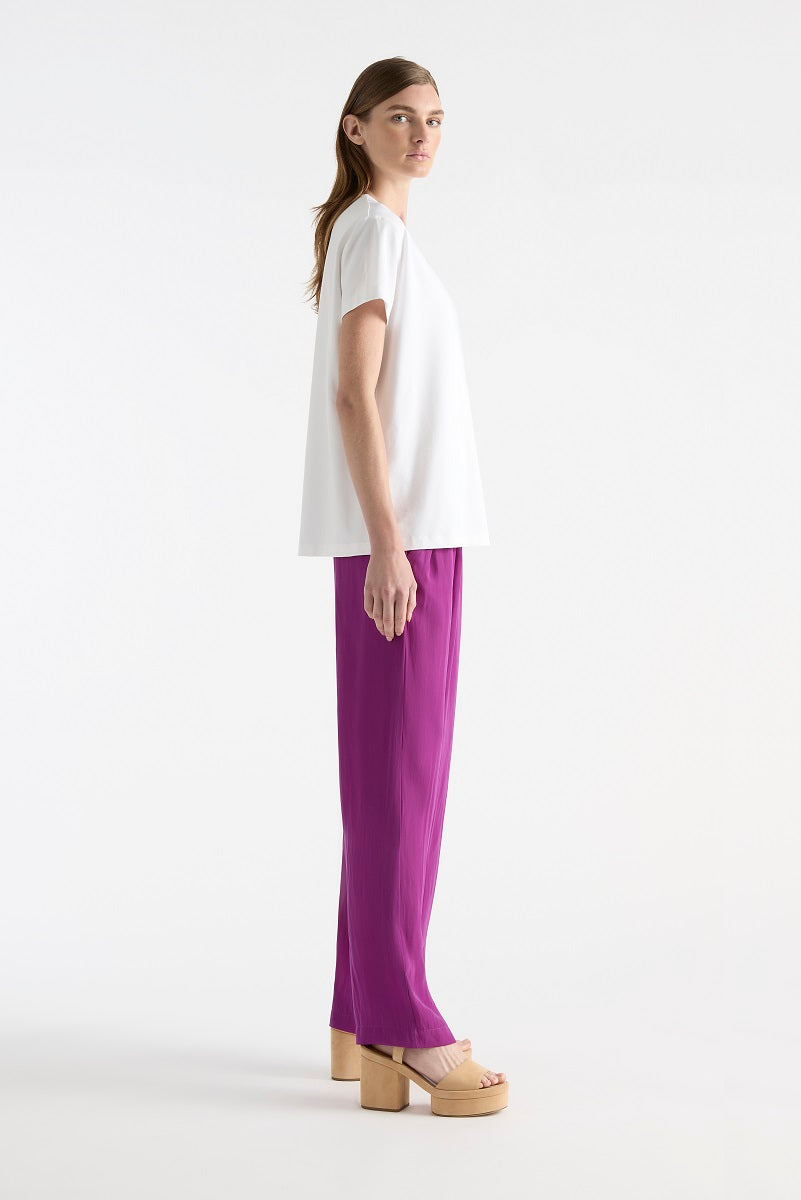 V Plaza T in Black F01 8423 by MELA PURDIE