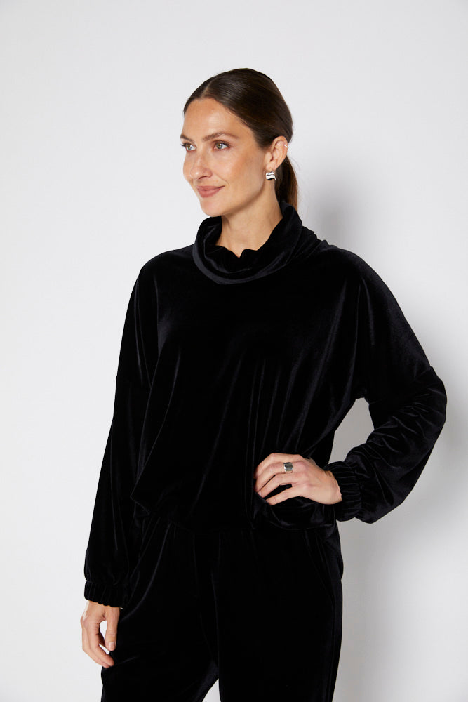 Black Velvet Tunic WILLA.W25 by Philosophy