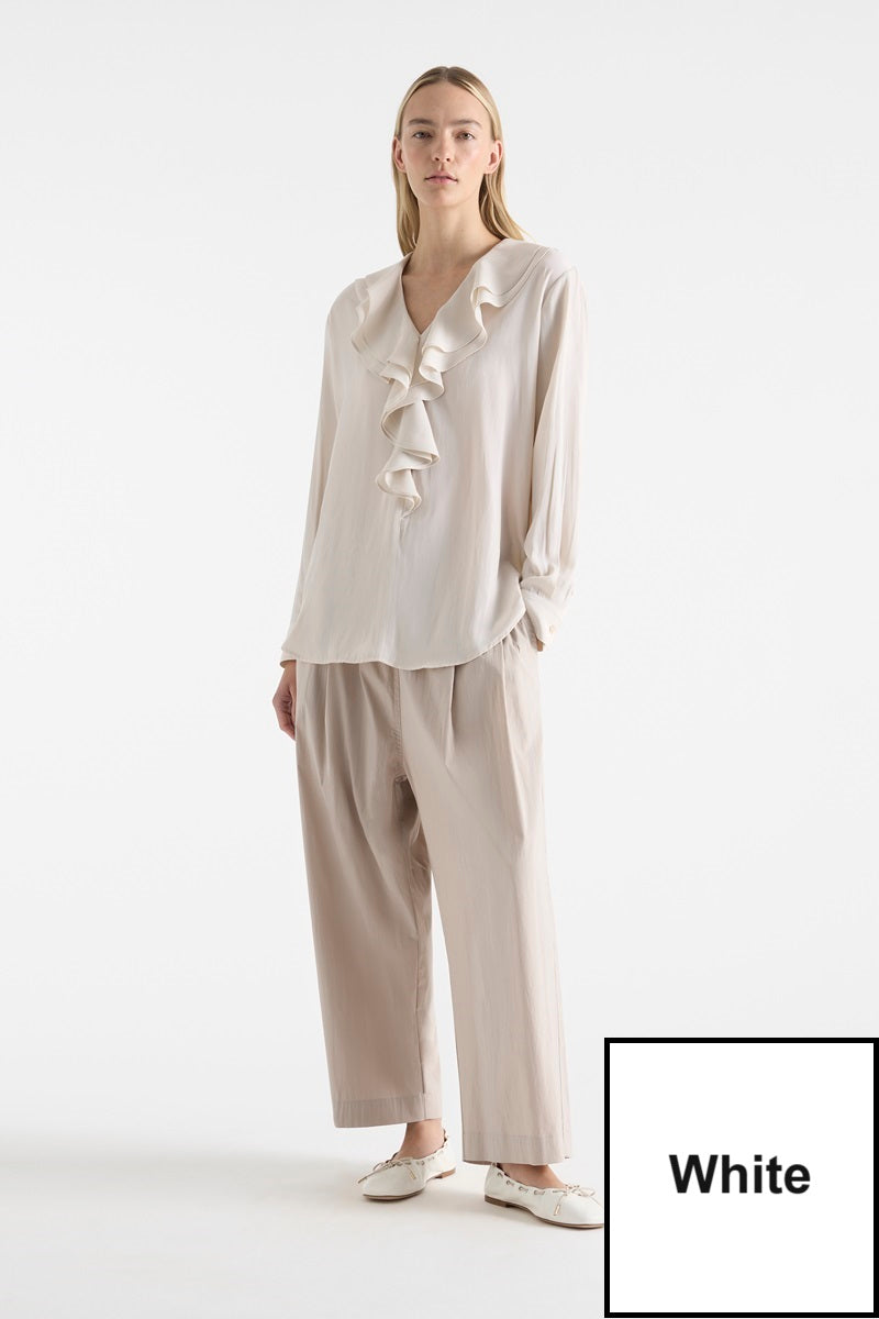 Wave Blouse in White F67 8414 by MELA PURDIE