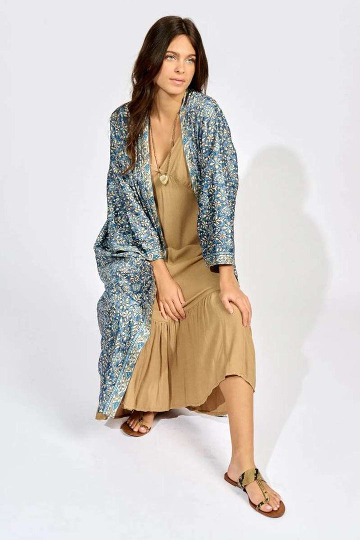 Woven Kimono in Matera KIARALW by Lauren Vidal in OS