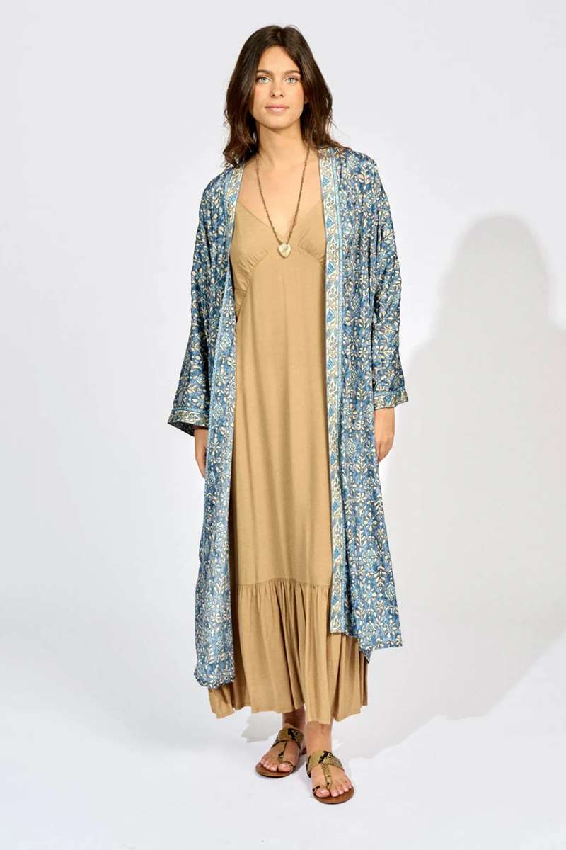Woven Kimono in Matera KIARALW by Lauren Vidal