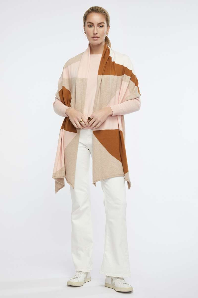 Wrapped In Love in Birch ZP6127 by Zaket and Plover