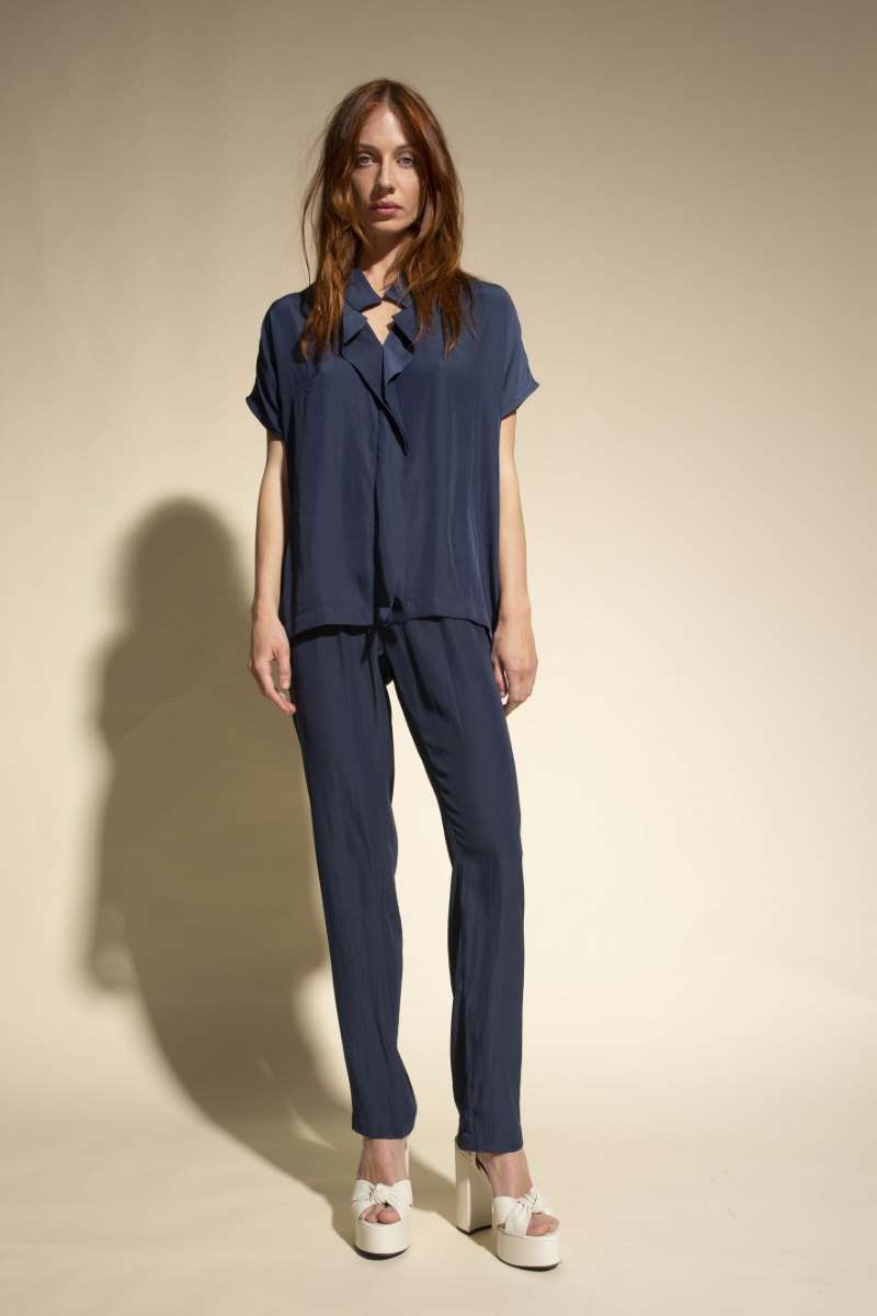 diamond-shell-in-navy-mela-purdie-front-view_1200x