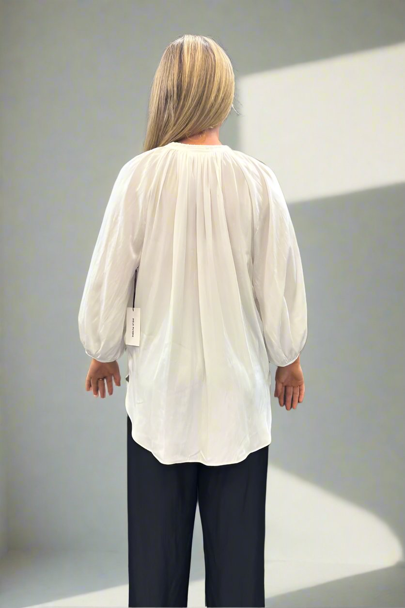 Artisan Blouse in White F67 7076 by Mela Purdie