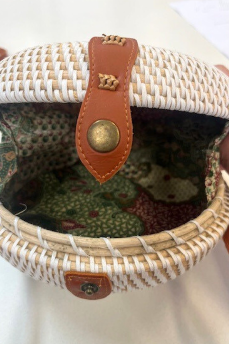 Round curved Rattan Handbag