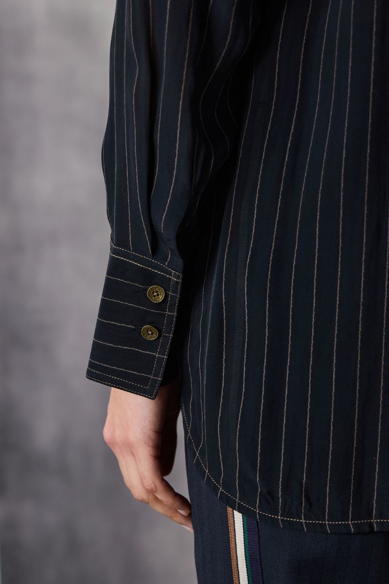 Woman wearing Paris Shirt in Midnight Clay by Lania the Label 3949 cuff detail