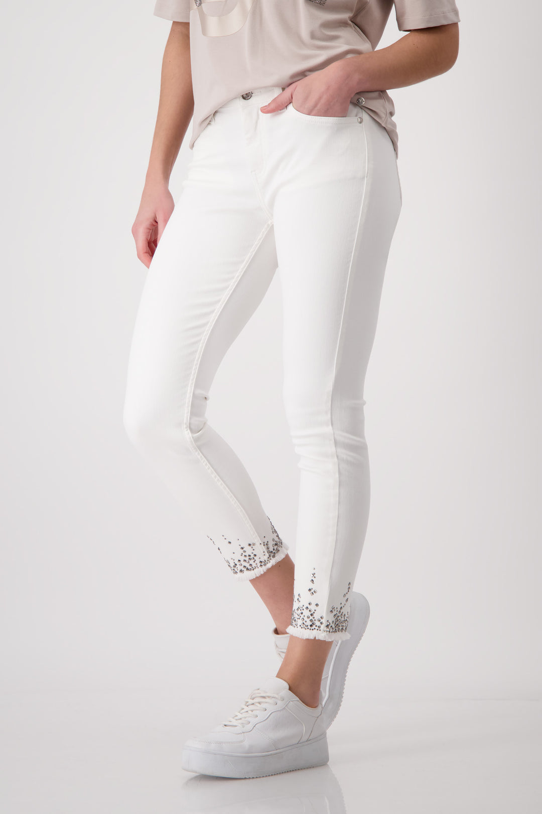 Decorative Hem White Jeans 408395MNR by Monari