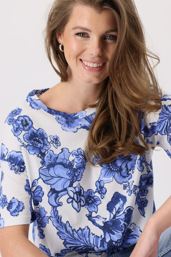 T-Shirt with All-Over Floral Print in Blue by Monari in 34 / Blue