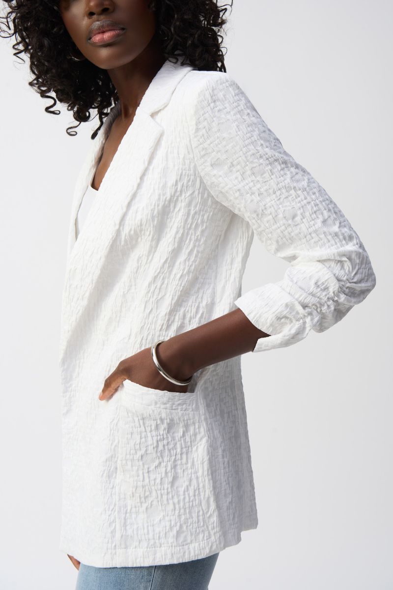 Woven Jacquard Boxy Blazer in white 242034 by Joseph Ribkoff