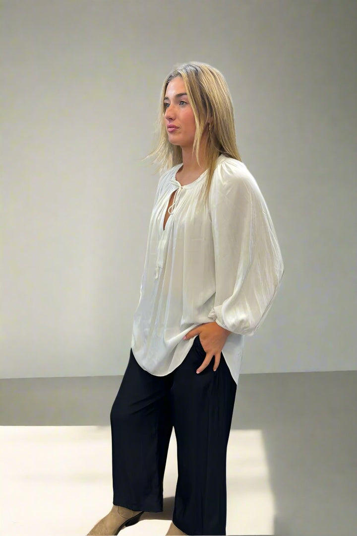 Artisan Blouse in White F67 7076 by Mela Purdie