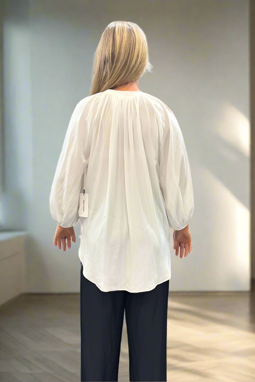 Artisan Blouse in White F67 7076 by Mela Purdie