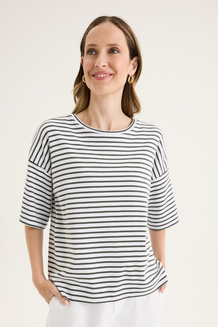 Banda Tee YTWN3045 in White/Nori by Yarra Trail in Black Green / XS