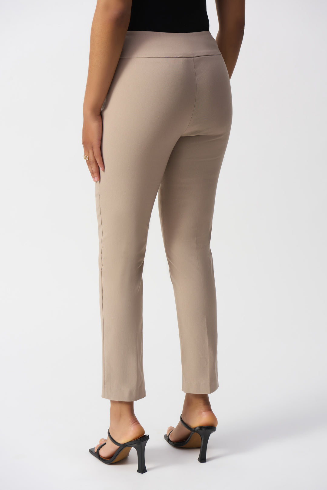 Classic Slim Pant 201483S25 in Dune by Joseph Ribkoff